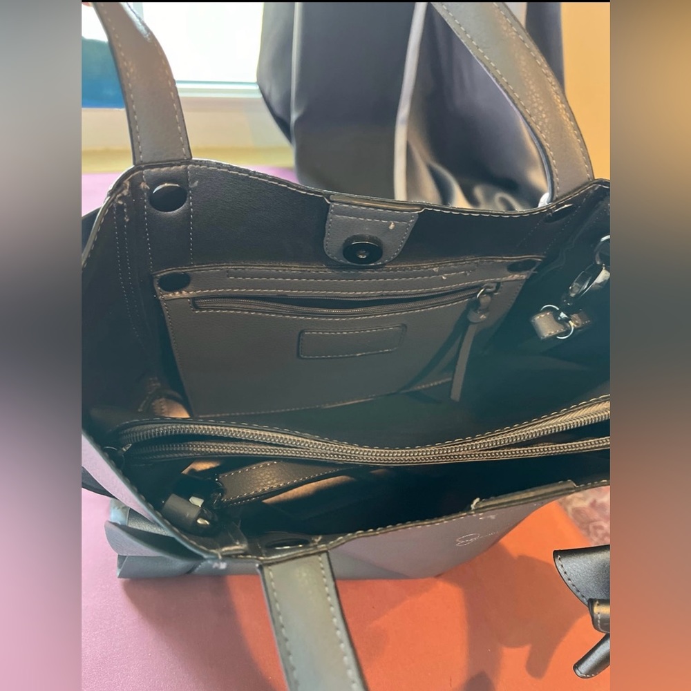 Jessica Simpson Hand bag - Picture 3 of 4